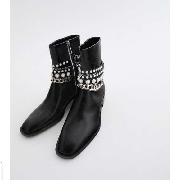 Zara- Low Heeled Pearl Chain Ankle Boots - Picture 3 of 4